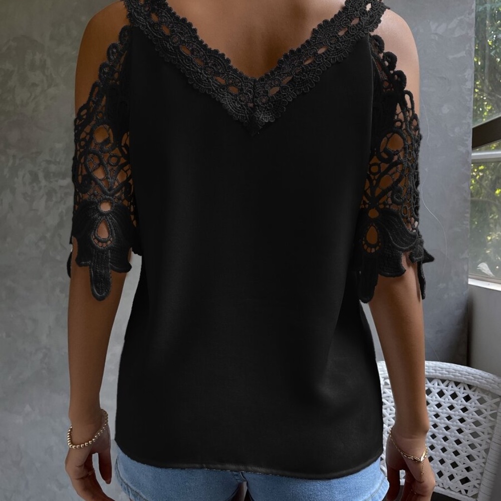 020 Bohemian Floral Lace Cold Shoulder Blouse - Picture 5 of 13